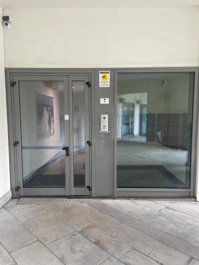 Grande Monolocale Con Parcheggio Interrato Incluso Leilighet Genova Eksteriør bilde